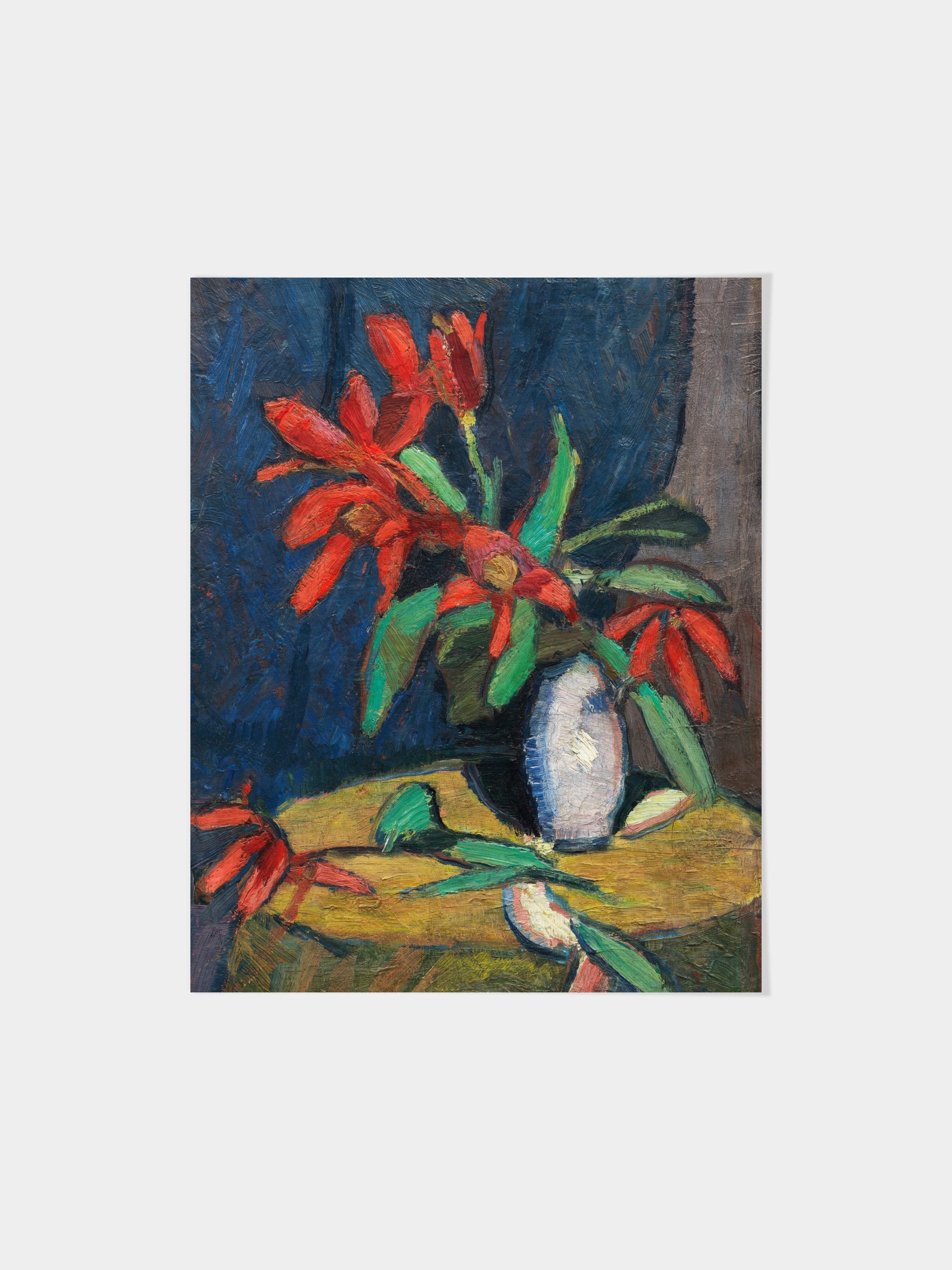 Hermann Stenner - Red flowers in a white pitcher