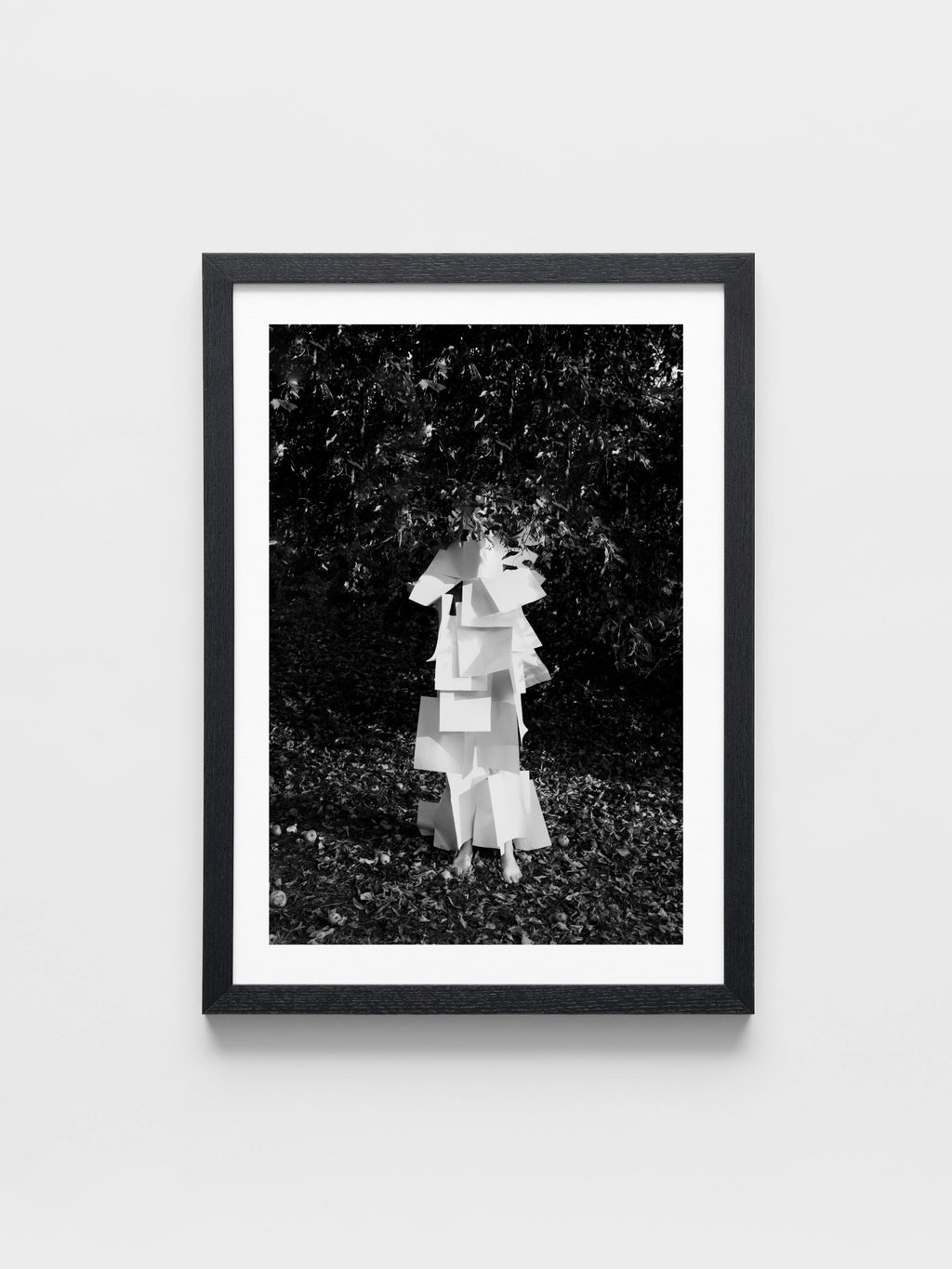 Yura Taralov - Paper